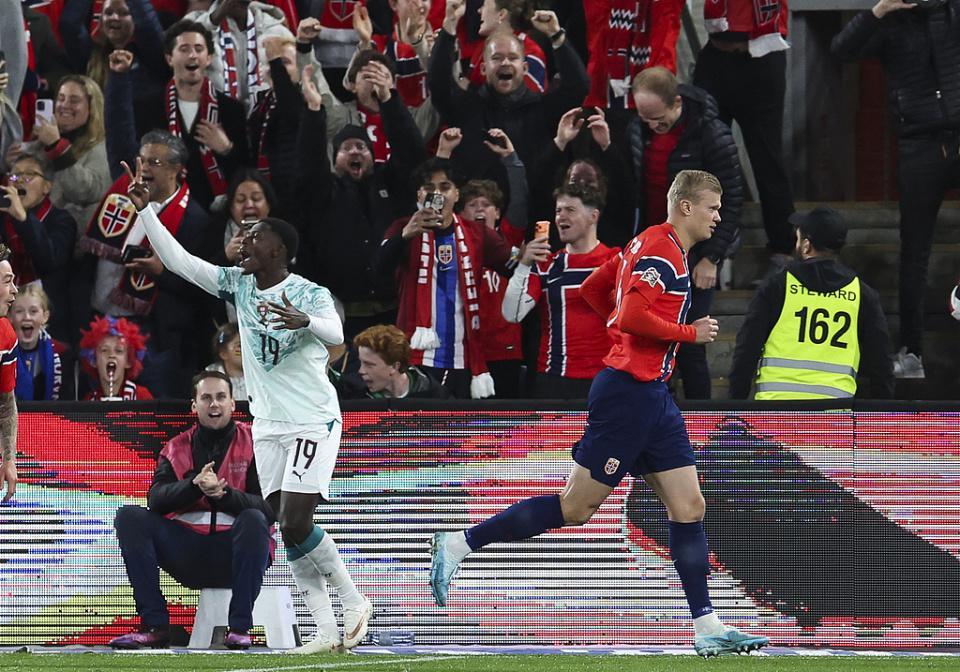 葡萄牙2-1挪威！欧国联2连胜 41岁C罗替补未登场 哈兰德破门难救主